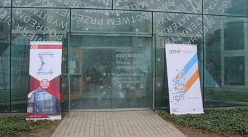 Piknik Klub&oacute;w Młodego Odkrywcy na Uniwersytecie w Białymstoku podczas Podlaskiego Festiwalu Nauki i Sztuki 