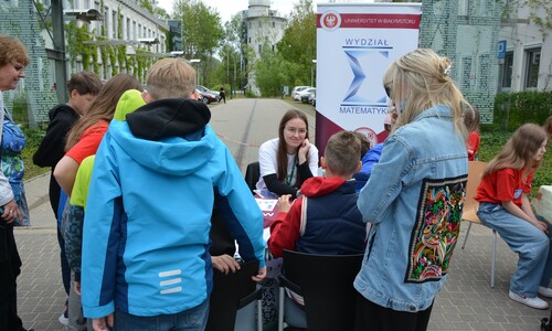 Piknik Klubów Młodego Odkrywcy na Wydziale Matematyki