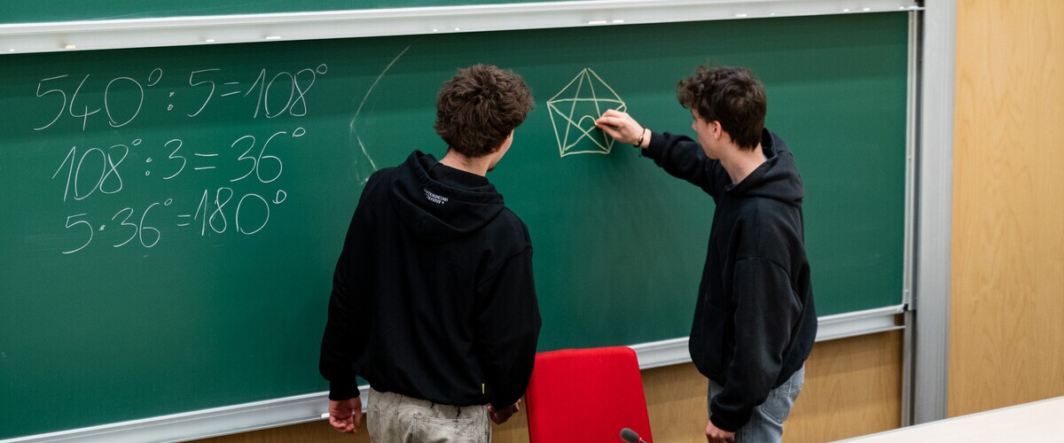 Akcja Studiuj z UwB - uczniowie ZSO w Augustowie z wizytą na kampusie