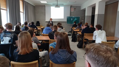 Dr Anna Rybak promowała Wydział Matematyki w Zespole Szkół Technicznych im. gen. Władysława Andersa