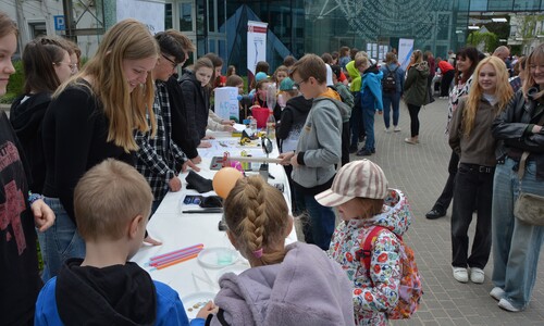 Piknik Klubów Młodego Odkrywcy na Wydziale Matematyki