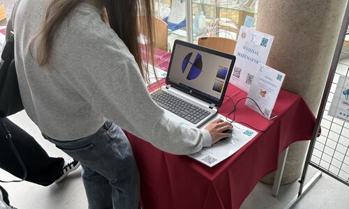 Spotkanie z Maturzystami 2025 – stoisko Wydziału Matematyki 